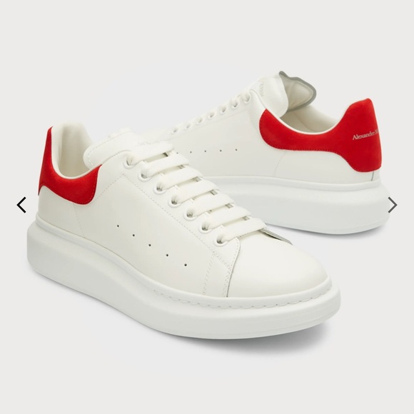 Alexander McQueen Other - Alexander Macqueen Velour oversized sneakers size 43